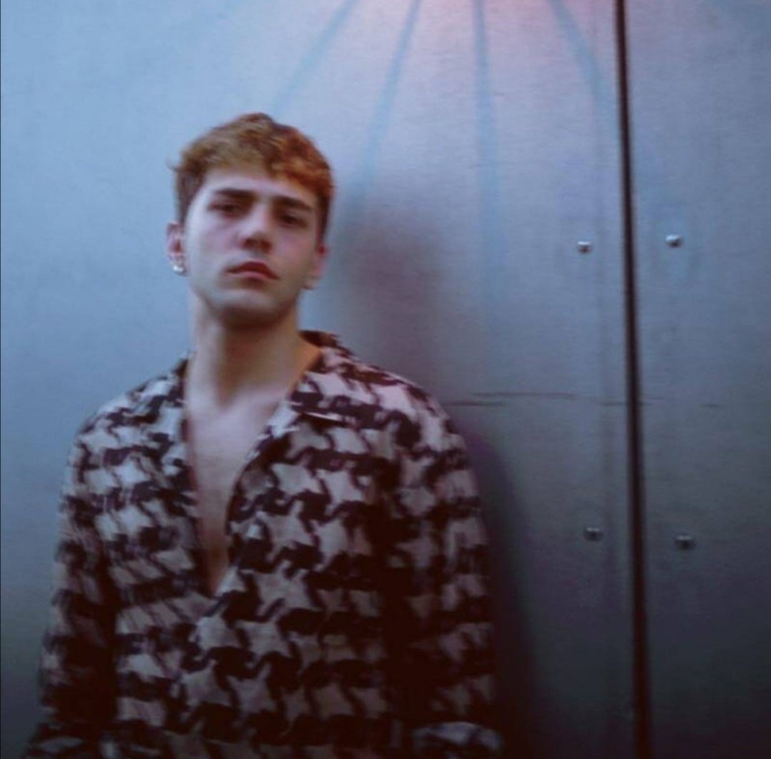 DasyBab's tweet photo. Repost #differtv ๐ฅ with #XavierDolan ๐ฅ
#VogueHommes #MatthiasEtMaxime #matthiasandmaxime #Thedeathandlifeofjohnfdonovan #ComedieHumaine
"Xavier Dolan by #nangoldinstudio
for Vogue Hommes"
๐๐ ... OH. MY. DEAR. GOSH. ... โค๏ธ๐ฅ https://t.co/RFAIUrkxt7