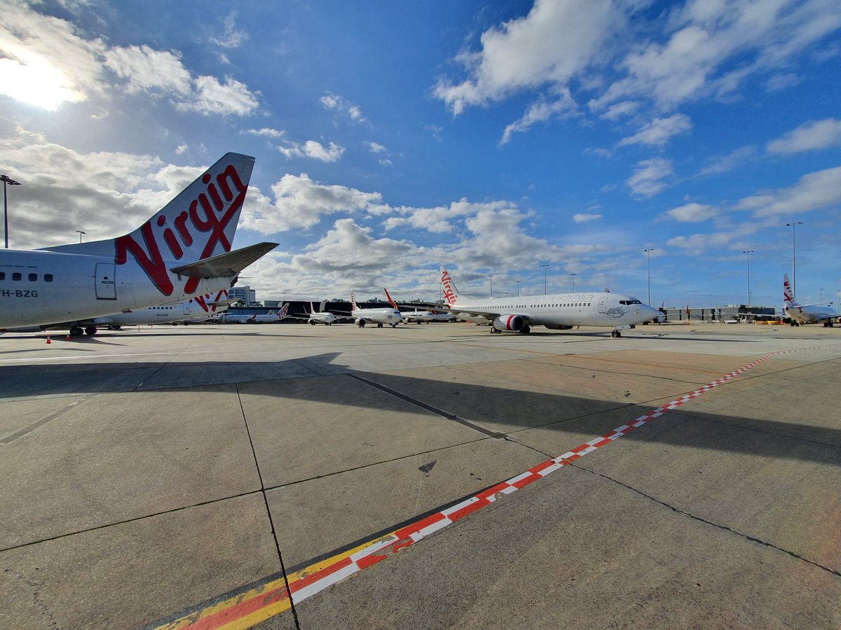 Nicflorent's tweet photo. This is a sight you wouldn't believe until you see it yourself. I hope they  fly again real soon so we all can go bank to work.#coronavirusaustralia #Qantas #jetstar #VirginAustralia https://t.co/ckP6ngVEEy