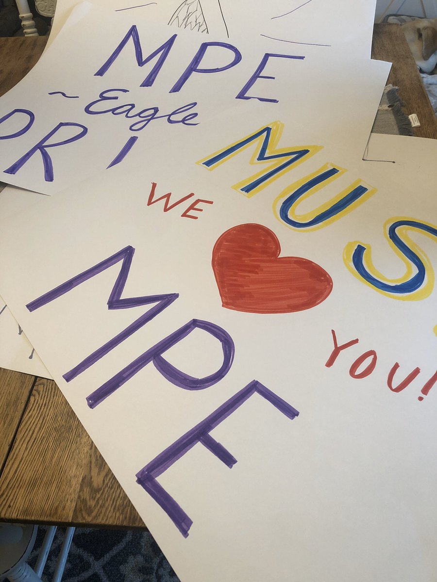 mpeeagles's tweet photo. Thank you to the 25+ MPE teachers and staff, along with MUSD Superintendent @CJCammack and Sargent Ferrar @MartinezPDinCA for showing up to show their support for our students. Thank you to Cherise Gutierrez for all your hard work organizing the routes! #musdontherise #MUSDstrong https://t.co/FsBNxYTJ7X
