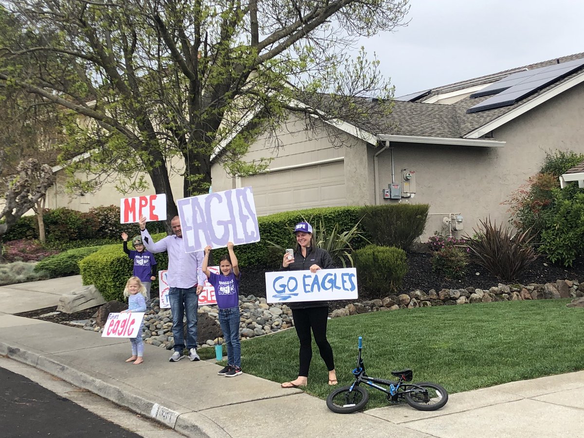 mpeeagles's tweet photo. Thank you to the 25+ MPE teachers and staff, along with MUSD Superintendent @CJCammack and Sargent Ferrar @MartinezPDinCA for showing up to show their support for our students. Thank you to Cherise Gutierrez for all your hard work organizing the routes! #musdontherise #MUSDstrong https://t.co/FsBNxYTJ7X