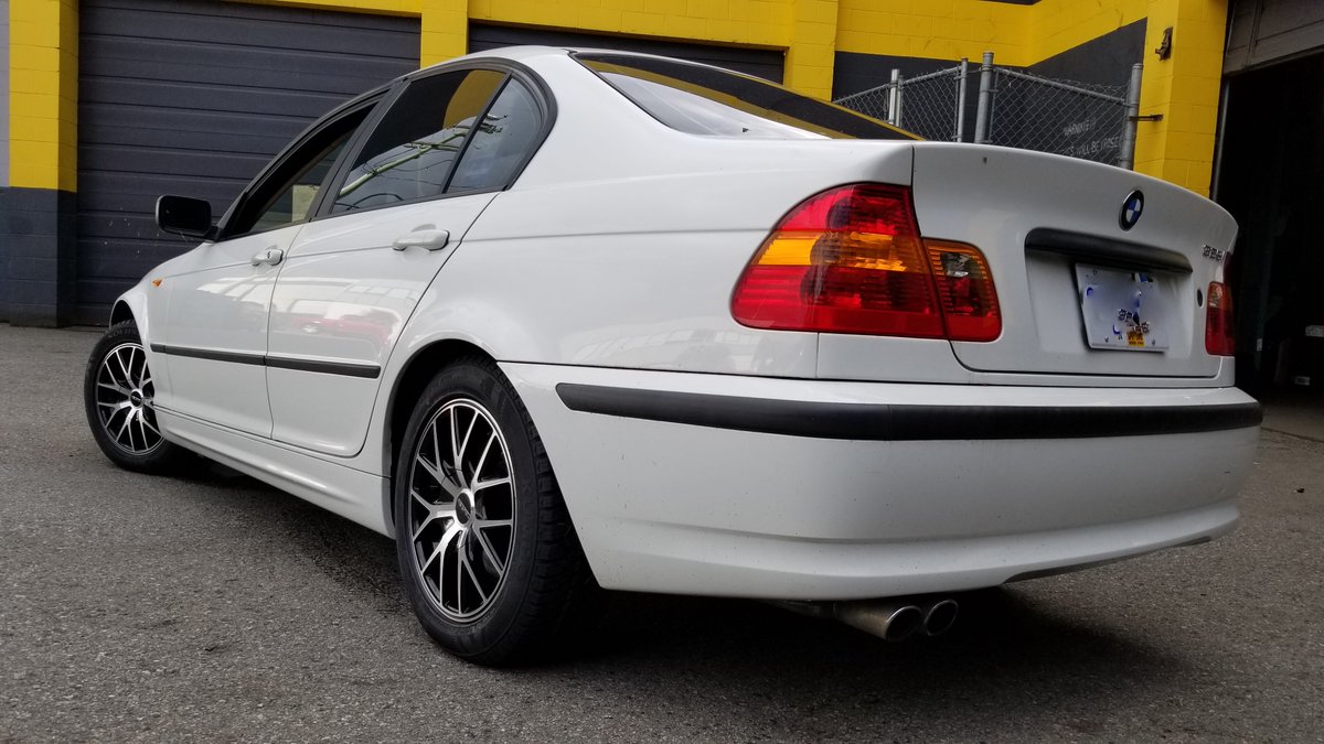 1010tires's tweet photo. Clean OEM replacement set-up for this 2004 BMW 325i fitted with 16x7 @tourenwheels TR60. Mild to Wild we have what you want!
.
#shop1010 #fitmentguarantee #1010tires #20years https://t.co/3cGqrRqThb