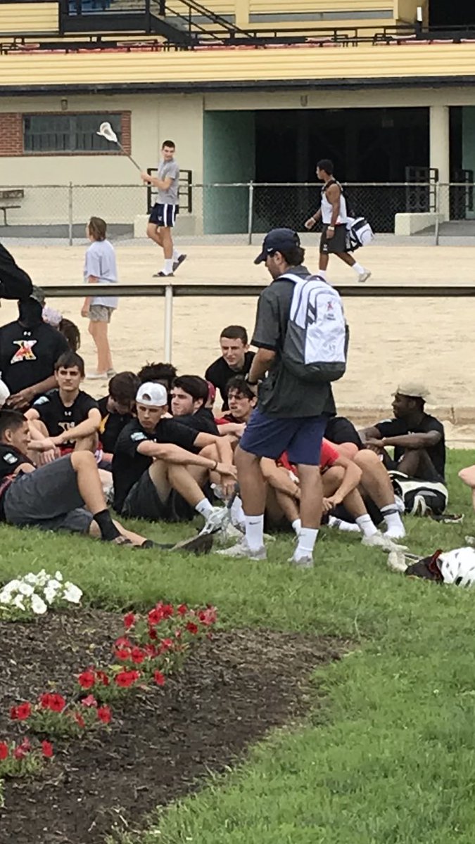 MingMingFerrara's tweet photo. @zaycolmore @dillhann96 @CoachHof25 @CoachChilds4 @CoachKoudelka @TommyK11 @JonLombardo43 @Coach_Hirsch @joshdavey5 @Sharbly @CoachHoger34 @jgordon_24 @dkaplan46 @fourth__edition @MattWhitcher1 @ChefBoy_RD_ @CPerzo19 @CoachDayRMU New Challenge! Post a picture of you coaching! Once you are nominated you have 24 hrs to respond or you donate $20 to a charity. You then nominate 4 coaches. Thanks @zaycolmore I nominate @Psummers44 @SteezySteve15 @DreamKeem2 https://t.co/A79augbc0f