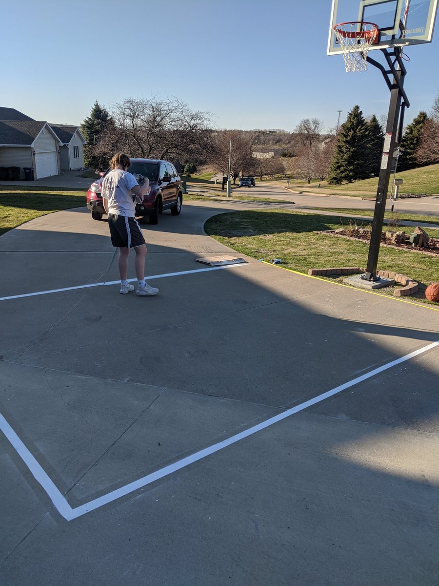 GBRchery's tweet photo. Quarantine Art Class 101 @SCNorthGirlsBB1 https://t.co/hKKlSEy8Dq