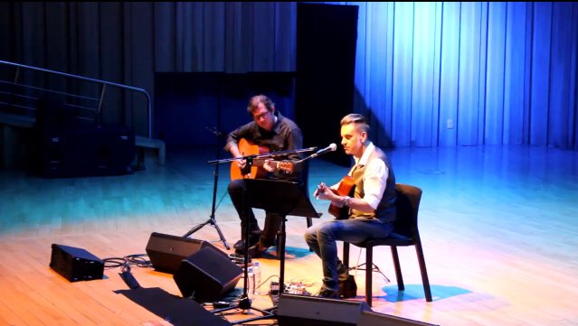 colemanrichard's tweet photo. “Para Sufrir de Verdad” Acústico en La Usina del Arte con #GonzaloCórdoba oct 2017. Sonido de consola, edición por JMNegro 💀🖤 #richardacústicos #cancionesdeamor #parasufrirdeverdad #facil #festivaldesanremo #encerradoytansolo #taylor12string #martind80 https://t.co/KG6ovMkwOx https://t.co/XZPoQ6JijB