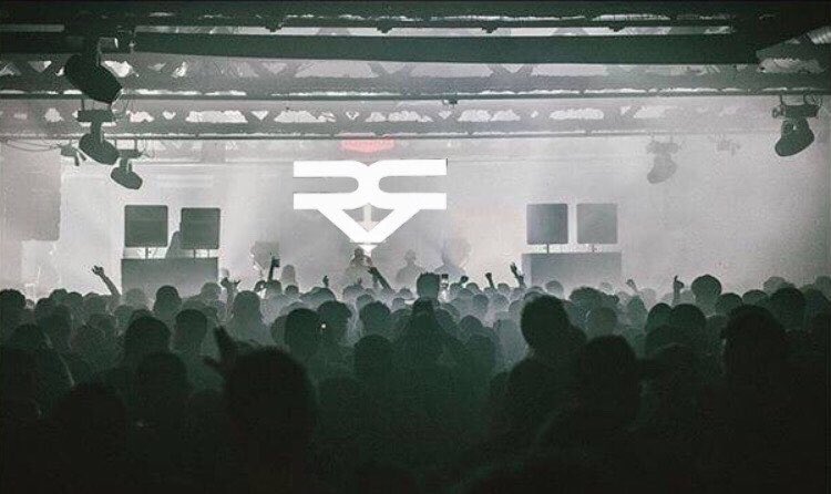 Stay safe and listen to  “Sax It Up (Jungle Love)” by Ray Roc, including ROC &amp; RIBA rework is out now exclusively on #Beatpprt and 
  #Spotify with the link ffm.to/junglelove  The OrchardKMG Distribution The Royalty Network, Inc.