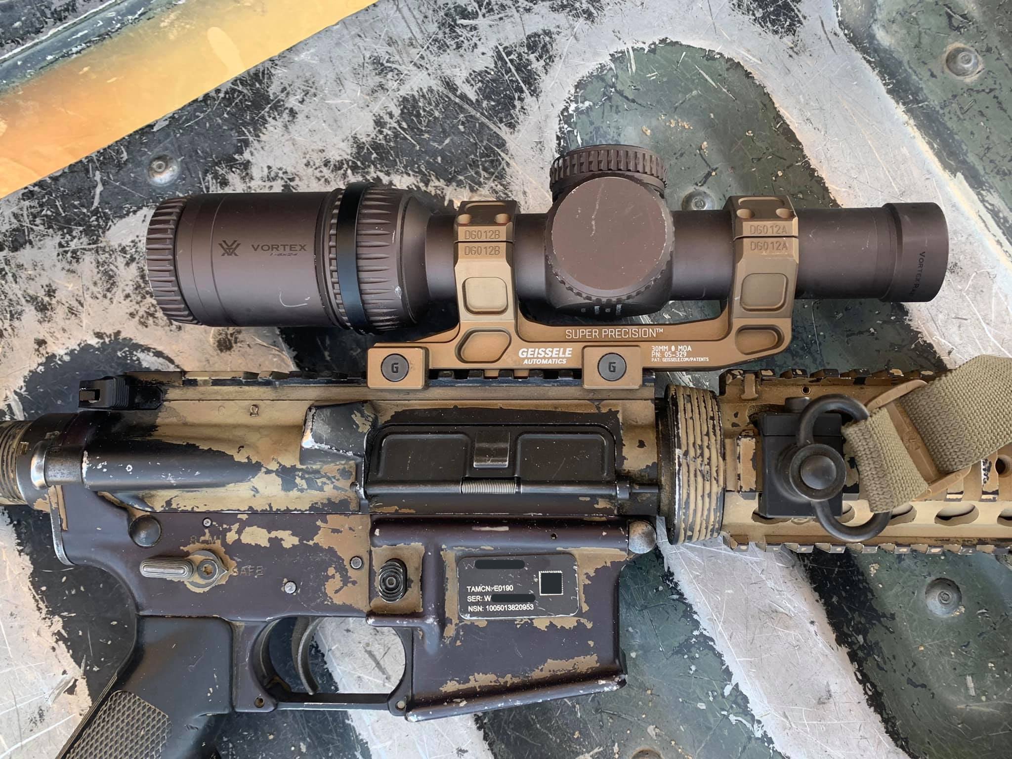 米海兵隊フォースリーコン丸首スエット黒色Lサイズ未使用品 WAIPER.inc ワイパーインク 米軍 PCU LEVEL7A PRIMALOFT ベスト