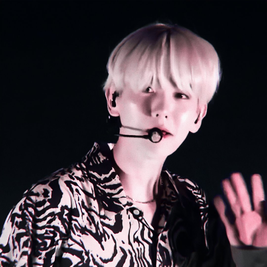 Strawbe33591098's tweet photo. Good morning.Baekhyun🍒
It's raining here today!Where's my brother?💦
I'm about to start school!🧐
You must wear a mask when you go out!😷Better not go out.✌
Take care of yourself.🍯
@B_hundred_Hyun https://t.co/gj2ETlqTr5