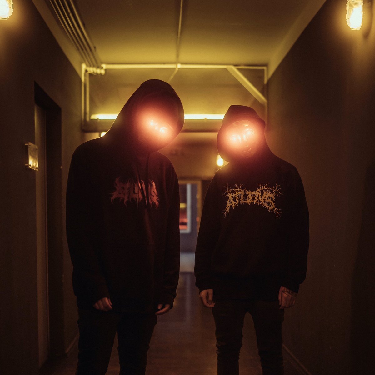 ATLiensOfficial's tweet photo. hey. should we drop a new mix? https://t.co/il8Z76TX4f