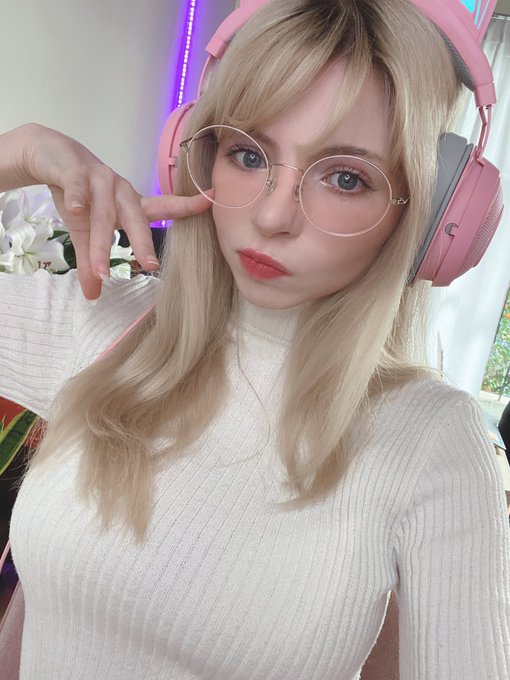 Twitterのコスプレ画像16