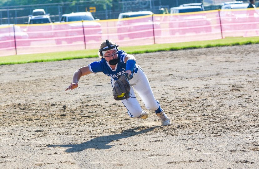 HanniganCoach's tweet photo. Get to know TEAM 43! @Spartans_SHS @shs_spartans 

Sophomore, Kaitlin Trantham #7, SS

•Favorite color: red
•Favorite food: bagels
•Favorite ice cream: Superman
•Favorite song: no problem
•Favorite tv show: all American
•Future plans: College https://t.co/ZQ8UUIpGpD