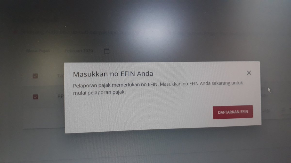 PuputShiko's tweet photo. @kring_pajak saya sudah punya online pajak, bisa log in, tetapi saat mau lapor harus memasukan efin, padahal nomor efin sudah terdaftar, gimana itu yah kak? :(( mohon dibantu .. https://t.co/yDctvrMJxU
