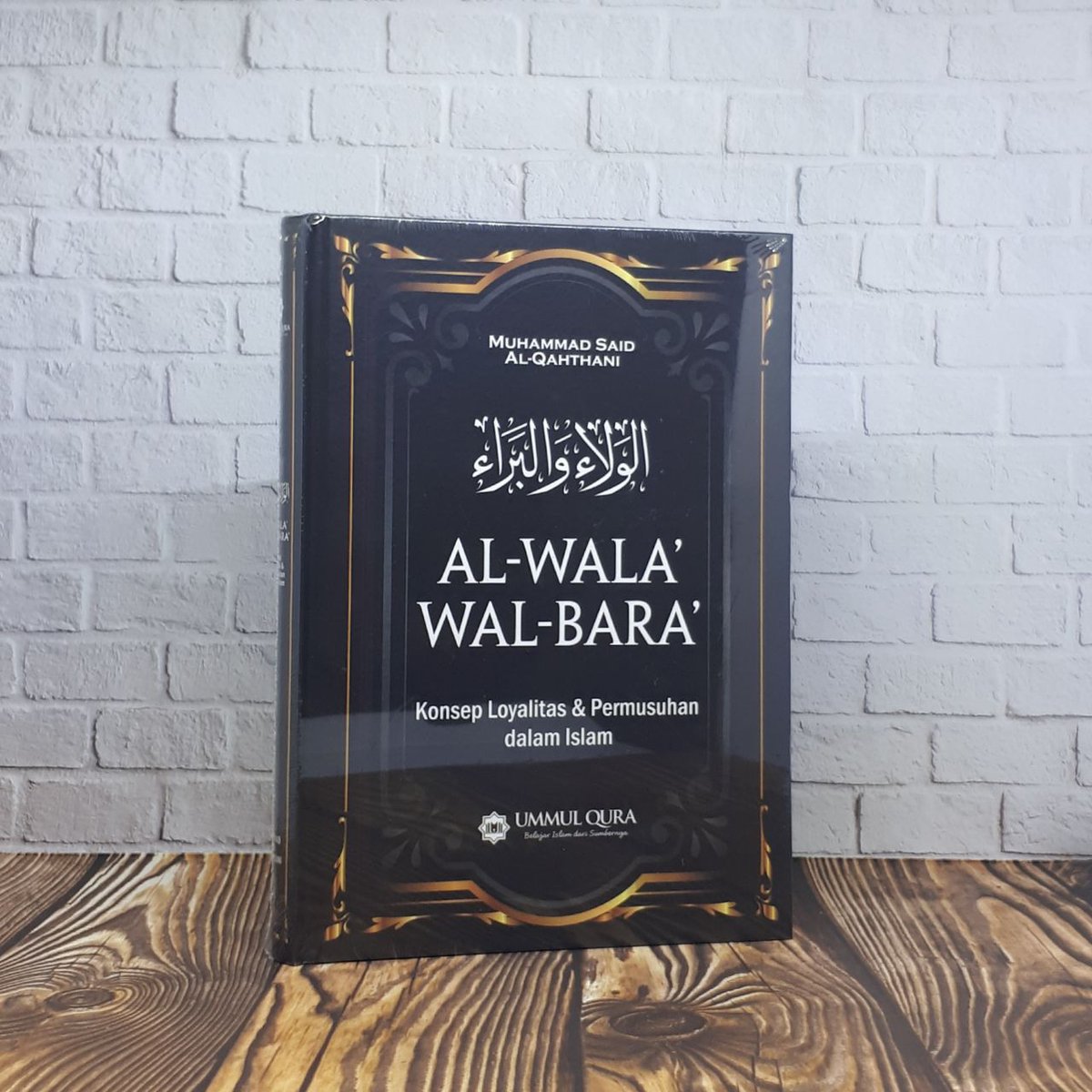 BookFadillah's tweet photo. Judul buku : Al-Wara Wal-Bara
Judul Kitab Asli: Al-Wala wa Al-Bara’ fi Al-Islam
Harga : 110.000

Al-Wala’ dan Al-Bara’ adalah Konsekuensi Laa Ilaaha Illallaah

#fadillahbook 
#fadillah_book  
#bukuislami https://t.co/7yOlnBAuCO