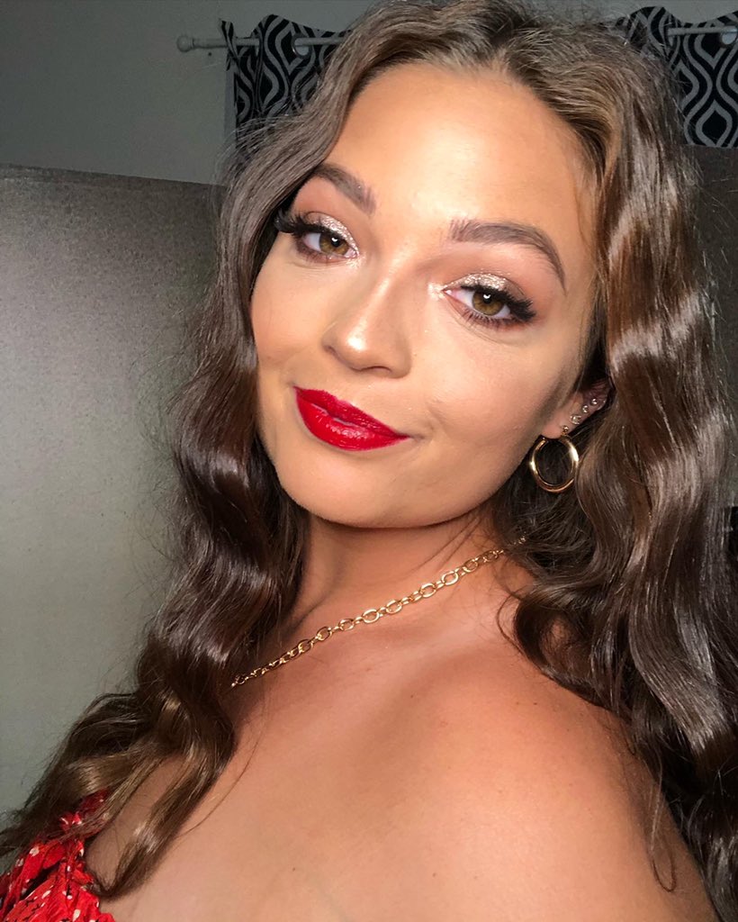 thotfooljacob's tweet photo. #NewProfiePic because it needed to be updated💋 https://t.co/uInPYtN7tZ