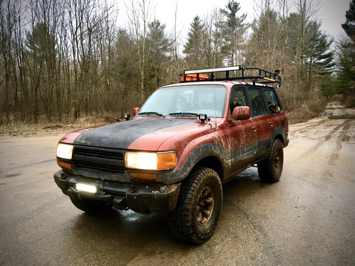 OutdoorSkinners's tweet photo. Out in the Allegan woods while spending time quarantine with the family. https://t.co/XCmKNZW3Jq