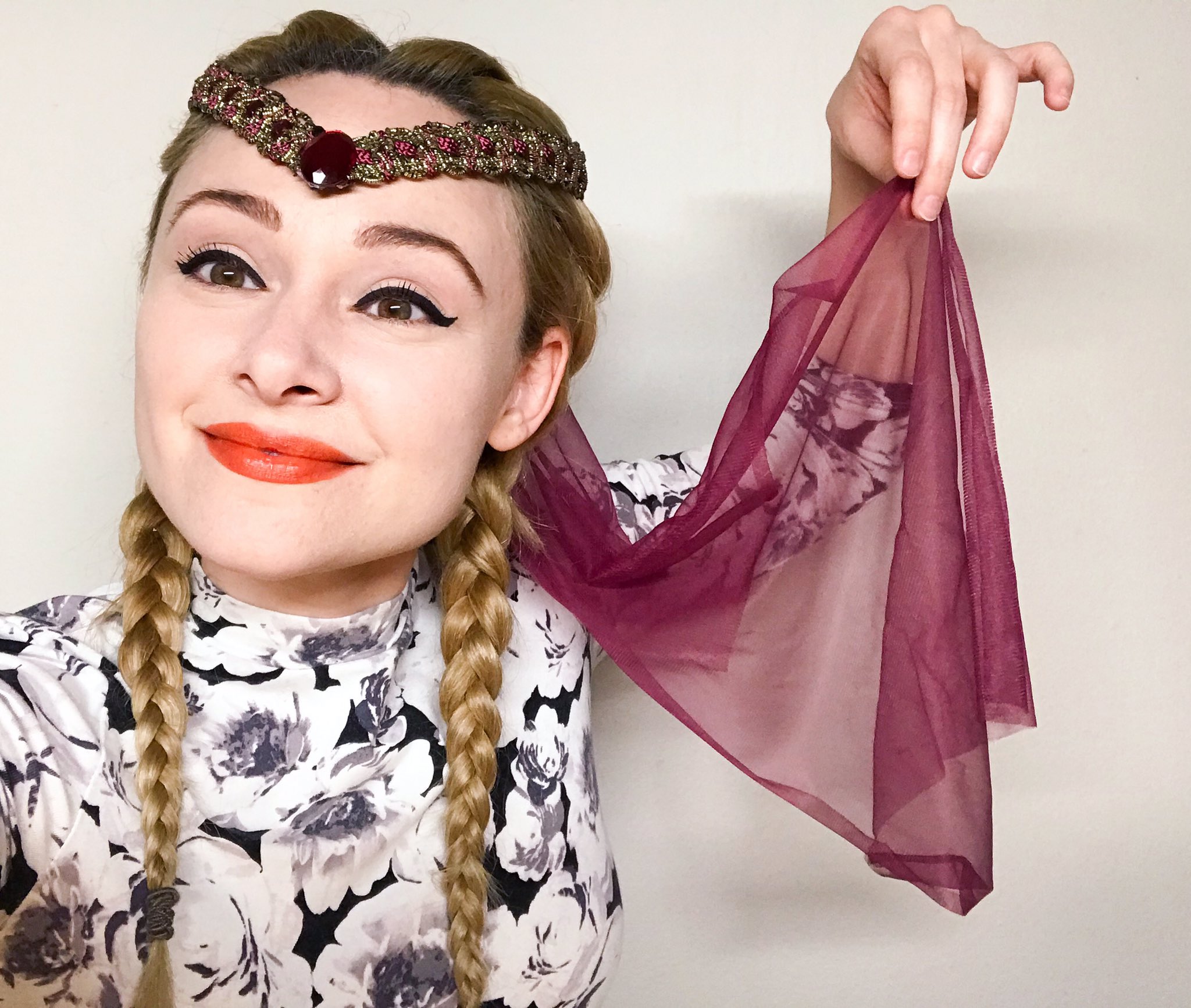 Natalie Sideserf on Twitter "Just busted out my Medieval Times crown