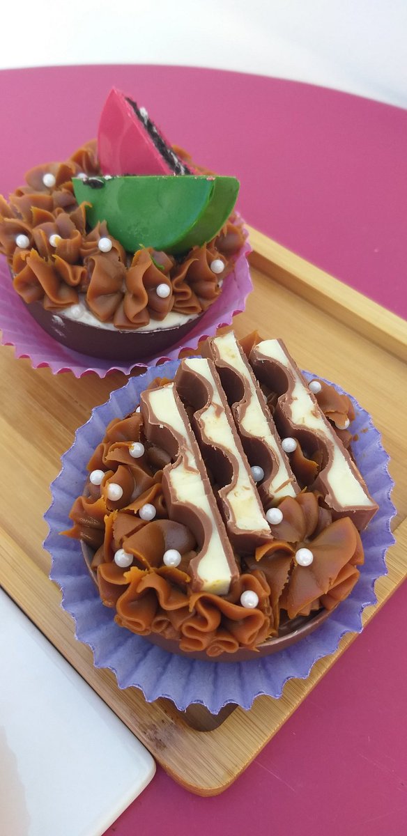 DoloValinoti's tweet photo. En el ig de mi emprendimiento de pasteleria pueden ver los huevos rellenos que voy a hacer este año! Un momento muy dificil para los emprendedores pero se siguen tomando pedidos con todas las medidas necesarias! Me ayudarian mucho con un rt😊❤
Ig: cinnamon.cosasricas https://t.co/dZ0O4vv6ZK