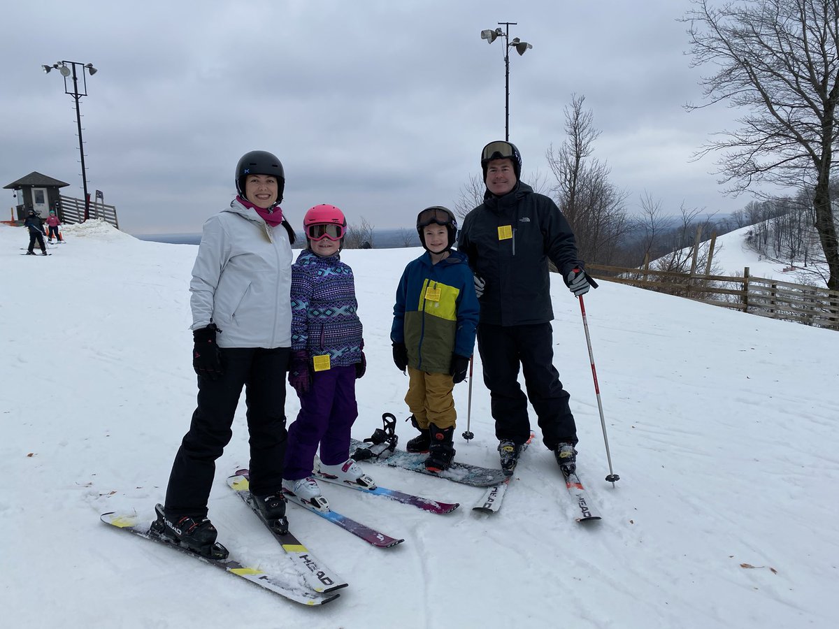 Stevenson2ndGr's tweet photo. Thankful for family and all the fun we have together (especially when we’re not just in the house)! Memories! 💚 #NoviTogether https://t.co/d9SBHPKBCc