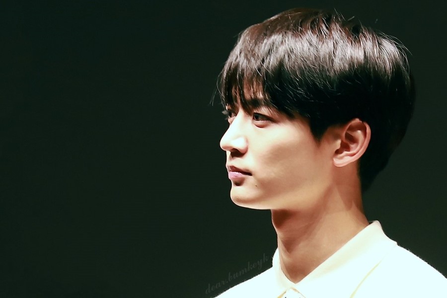 withmignon's tweet photo. 당신을 사랑합니다 
비록 가까이 있진 않지만
설혹 당신이 모르고 있다 할지라도
나는 사랑하겠습니다
세상 수많은 사람 중 바로 당신을

[이정하/아직 피어있습니까, 그 기억] https://t.co/VUAeqUz0Ec