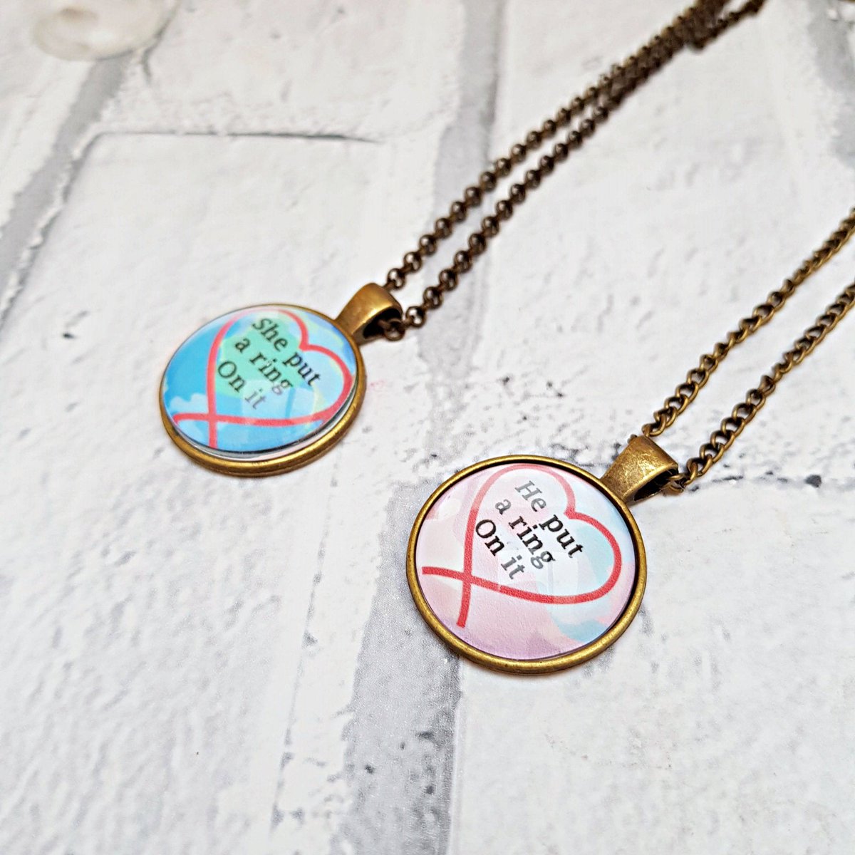 martisanne's tweet photo. Couples wedding necklace, she put a ring on it he put a ring on it pendant, engagement, couples jewelry set, wedding jewelry gift, set, W1 https://t.co/UPIzRBr60o #EtsyTeamUnity #TMTinsta #EngagementGiftSet https://t.co/kdFnBMiIIS