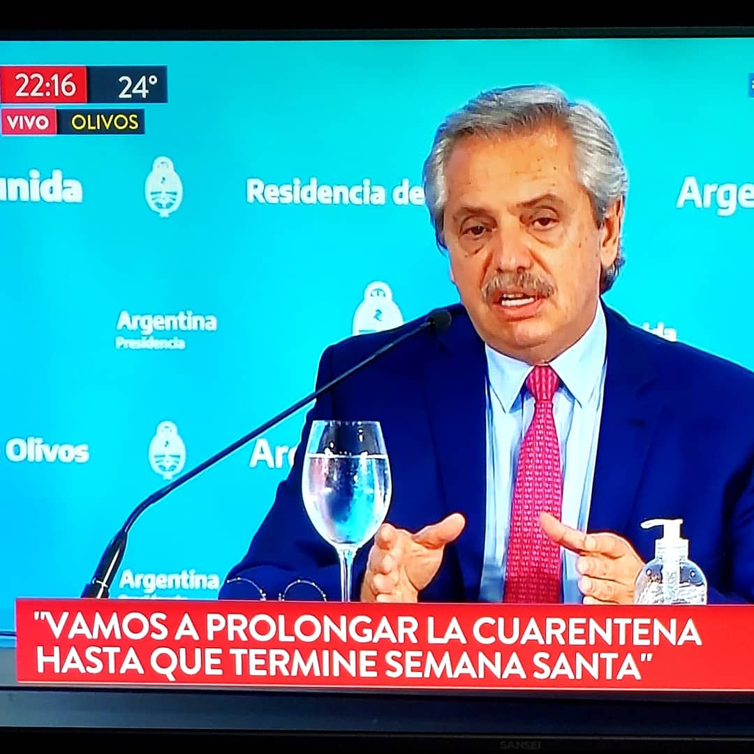 danielsalibi's tweet photo. #CuarentenaTotal
Ante el Anuncio del Sr Presidente de la Nación @alferdez de Prorrogar el #AislamientoObligatorio voy a preparar un Paquete de Medidas Económicas que Mañana estaré anunciando para los #Vecinos de Nuestra #Ciudad
#SimplementeGestion https://t.co/HTSPuh1OmI