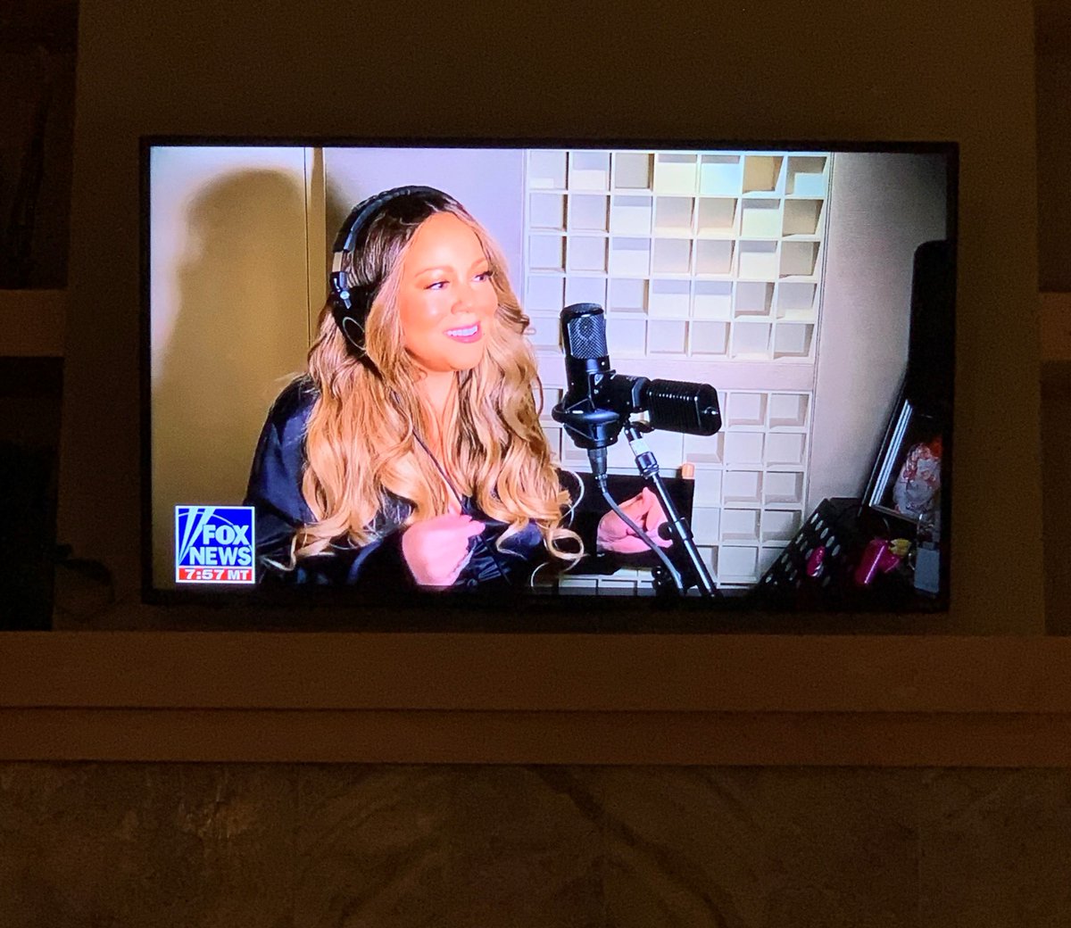 MarkShonka's tweet photo. Brilliant, makes you want to give.  #iHeartConcertonFOX https://t.co/lcrVozBXvX