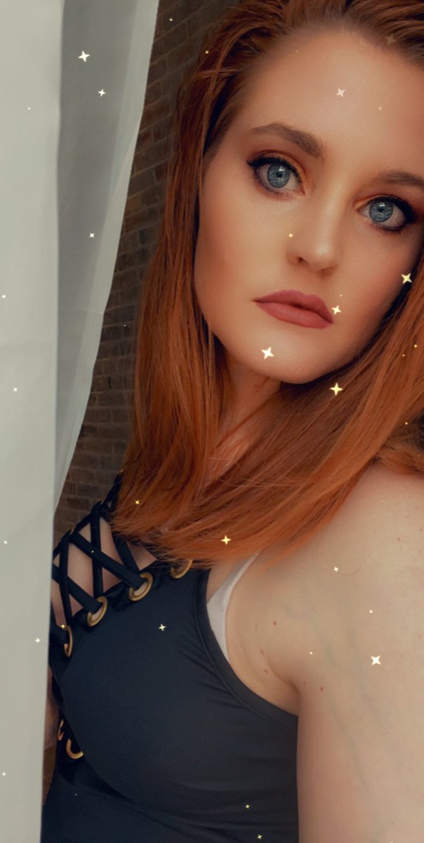 jpaigeg88's tweet photo. Self love Sunday did my make up because #QuarantineLife https://t.co/FLroPCXIJL