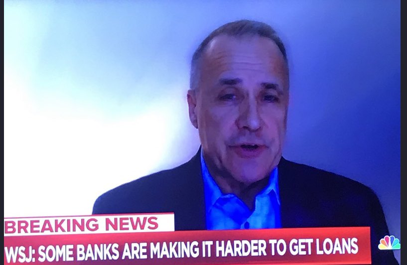 While ⁦<a href="/WSJ/">The Wall Street Journal</a>⁩ reports banks are making it harder to get loans, in a ⁦current survey of ⁦<a href="/AmericasCUs/">America's Credit Unions</a>⁩ over 93% reported working with members to modify existing loans and over 80% offering new loans to address crisis #COVID19 ⁦<a href="/CUNA/">CUNA</a>⁩ #financialFirstResponders