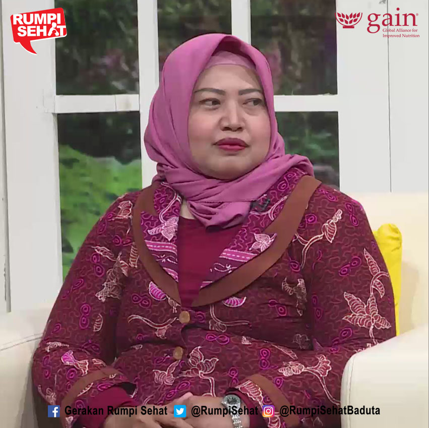 rumpisehat's tweet photo. Adanya Emo-Demo Posyandu ini lebih menarik ibu-ibu Balita untuk datang. Simak di program talk show Rumpi Sehat, Generasi Hebat. Senin 30 Maret 2020 jam 18.00 WIB. Di https://t.co/dj1wLqChU3 @JTV_rek #emodemo #rumpisehat #cegahstunting #cegahgiziburuk #giziiburubayi #giziburukbayi https://t.co/Szplzz4beg