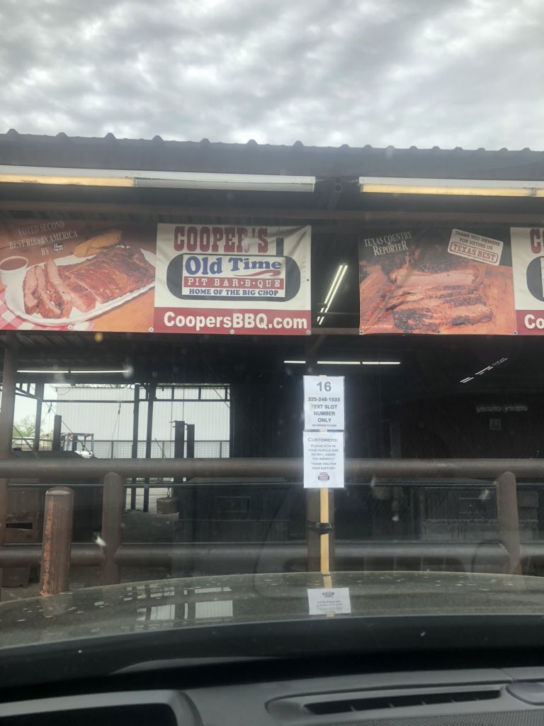 only1tommadden's tweet photo. Spent time social distancing in our car as we drove #WillowCityLoop Starts with a car side serving of @CoopersBBQMTX picnic #LlanoCityRiverPark and on through some of Texas best bluebonnets display 😻 https://t.co/nrRlw8Utrt