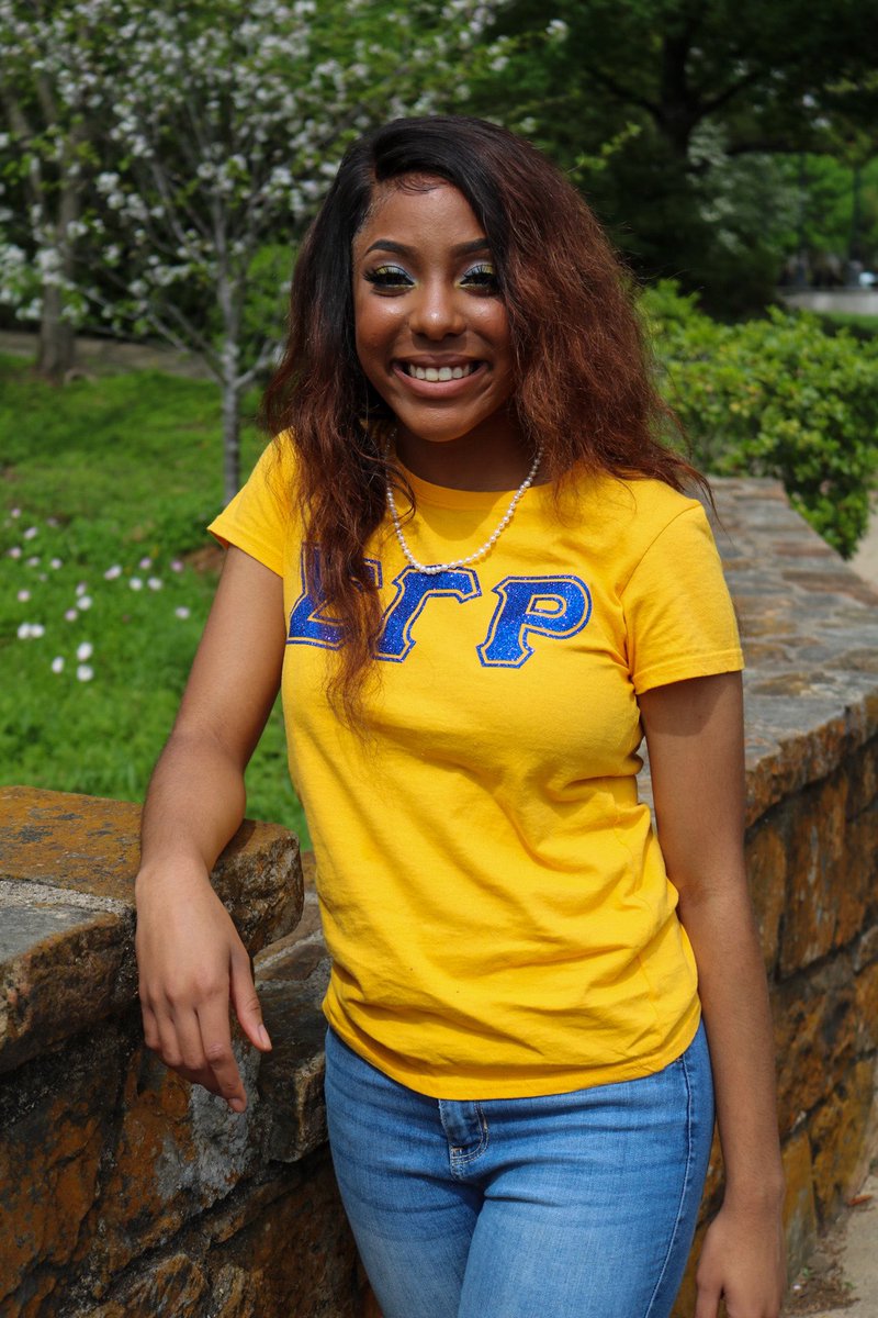 UH_Poodles's tweet photo. Super proud to introduce our newest member of the Exquisite Epsilon Pi chapter of Sigma Gamma Rho Sorority, Incorporated! 

Class of 2021 
Accounting Major 
Vice President of @UH_BPSA, Public Relations Chair of NABA and a member of NAACP! https://t.co/vDO9LjxG9l