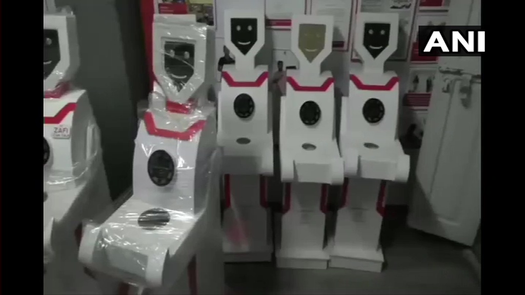 Tamil Nadu:A pvt software company in Tiruchirappalli has donated humanoid robots to govt hospital in the city for delivering medicines to patients at COVID19 isolation ward. 4 of these robots are currently ready for use. Hospital's Dean says "They'll be used if dist admn permits"