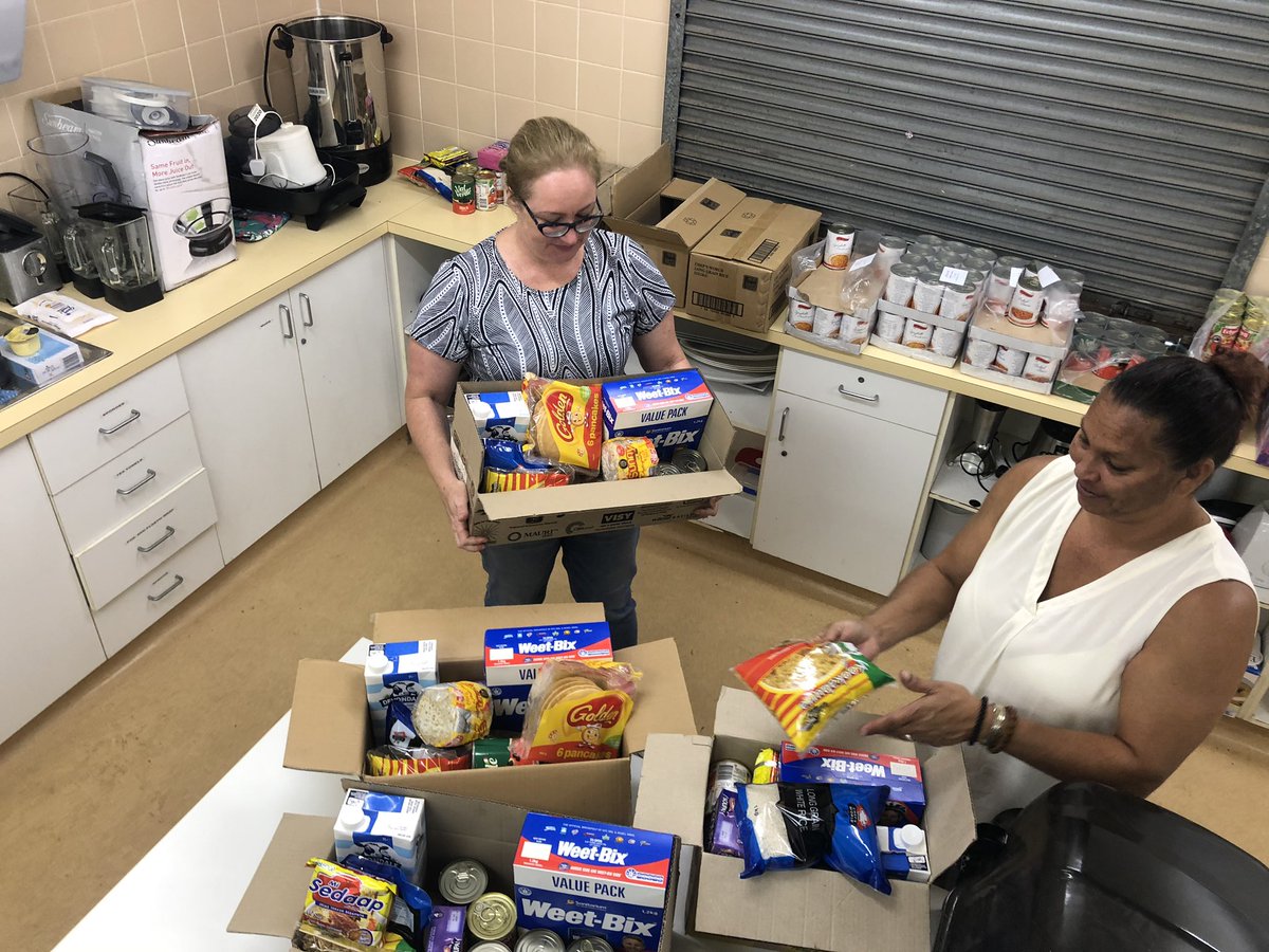 LaPerousePS's tweet photo. Thank you @FoodbankNSW @stvincentdepaul for enabling us to support our community. #communityspirit #AllInThisTogether https://t.co/YHjOmcS1sY