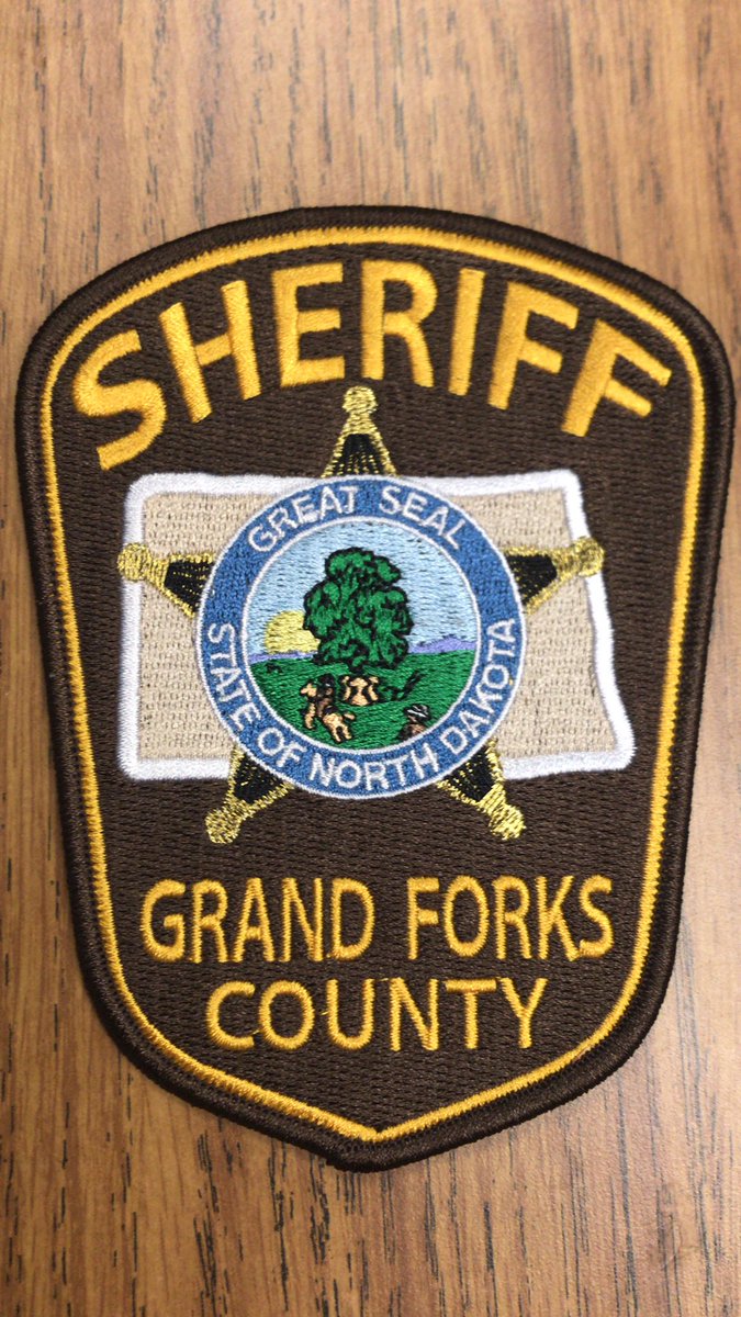 gftopcops's tweet photo. Want some @gftopcops swag?? Follow us! Like and #retweet! When we hit 1k we will give them away!! PS. After we clear the thousand mark, the prize gets even better!! #whowantsit? Let's get following! #goodguysinbrown #gfso https://t.co/9HxKTaxuBn