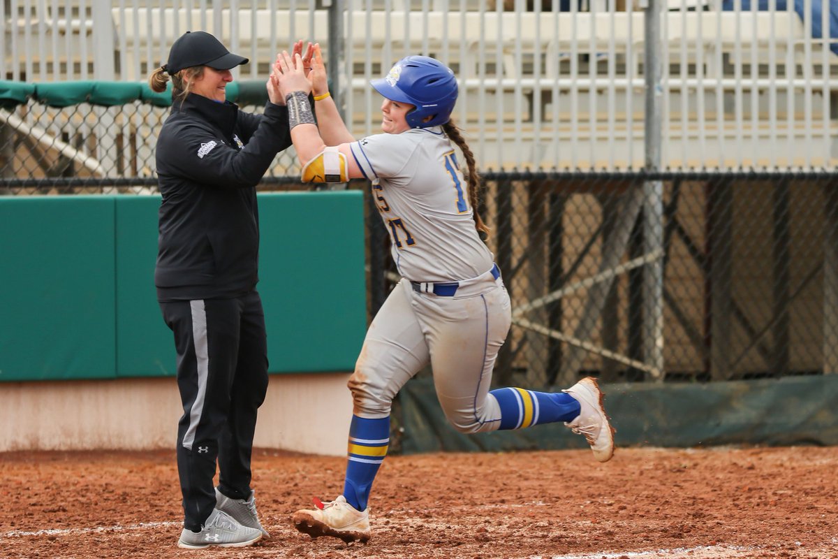 CoachKristaWood's tweet photo. Thanks for the nomination ⁦@GO1616.   ⁦I nominate  @CoachBredbenner @Rivie00  @AmandaLehotak @KristleWolcott You are up have 24 hours to post a pic of you coaching AND donate $20 to a local charity. https://t.co/oDs5hLrUkL