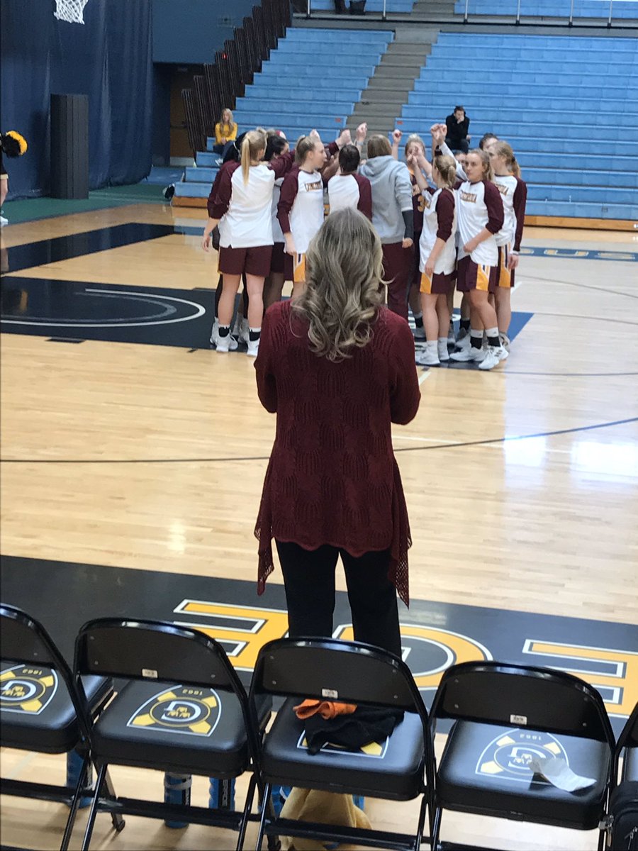 Olivia Johnson (@ojohnson24) on Twitter photo ChallengeAccepted :@magseter Once nominated you have 24 hrs to respond or donate $20 to local charity. Post a pic of yourself coaching and nominate 4 others. 📸 I nominate <a href="/TSwish24/">Tricia Sorensen</a>, <a href="/JonLJohnson16/">Jon Johnson</a>, <a href="/cjost20/">Christina Jost</a>, & @lindshalver. ChallengeAccepted :@magseter Once nominated you have 24 hrs to respond or donate $20 to local charity. Post a pic of yourself coaching and nominate 4 others. 📸 I nominate <a href="/TSwish24/">Tricia Sorensen</a>, <a href="/JonLJohnson16/">Jon Johnson</a>, <a href="/cjost20/">Christina Jost</a>, & @lindshalver.