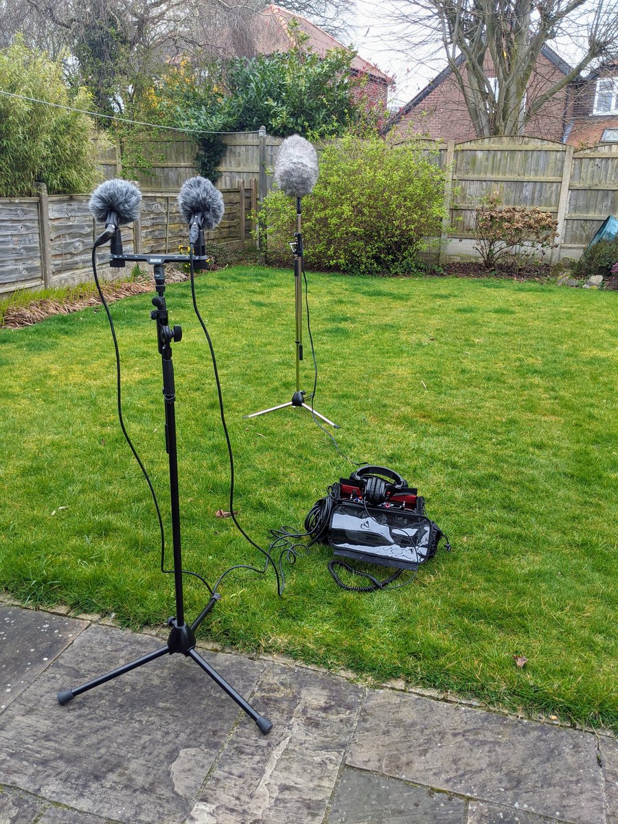 Robert Booth tweet media