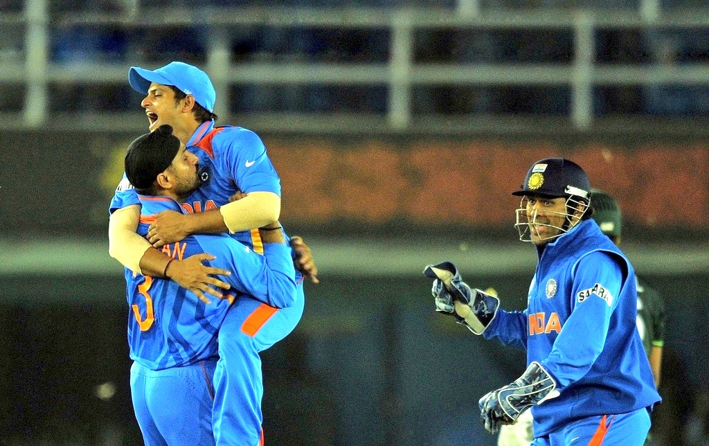 Naman_Solanki_3's tweet photo. @ChennaiIPL @msdhoni @ImRaina @harbhajan_singh Exactly 9 years ago, India took on Pakistan in the highly anticipated semi-final on the way to creating history in the Cricket World Cup 2011. Relive the entire match today on #StarSports1 and #SSFirst 2 PM onwards. #WhistlePodu 🦁💛 https://t.co/iduK5EgGqX