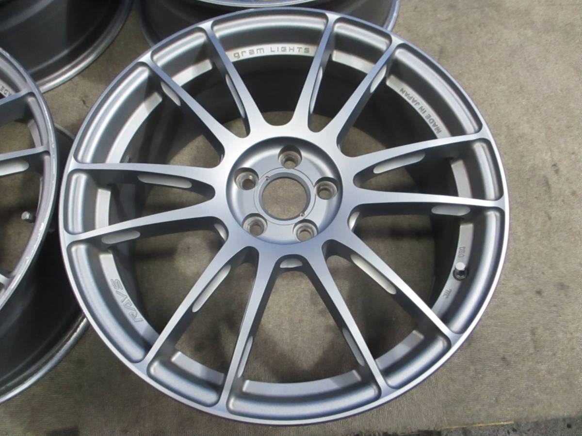 伸生スクラップ Rays 57xtreme レイズ グラムライツ 4本 18x7 5 50 5穴100 ハブ約67 オークションページ T Co Vmhssp7uay レイズ Rays グラムライツ 18インチ アルミホイール ウィッシュ アリオン プレミオ レガシィ プリウス 伸生スクラップ Rays 57xtreme レイズ グラムライツ 4本 18x7 5 50 5穴100 ハブ約67 オークションページ T Co Vmhssp7uay レイズ Rays グラムライツ 18インチ アルミホイール ウィッシュ アリオン プレミオ レガシィ プリウス
