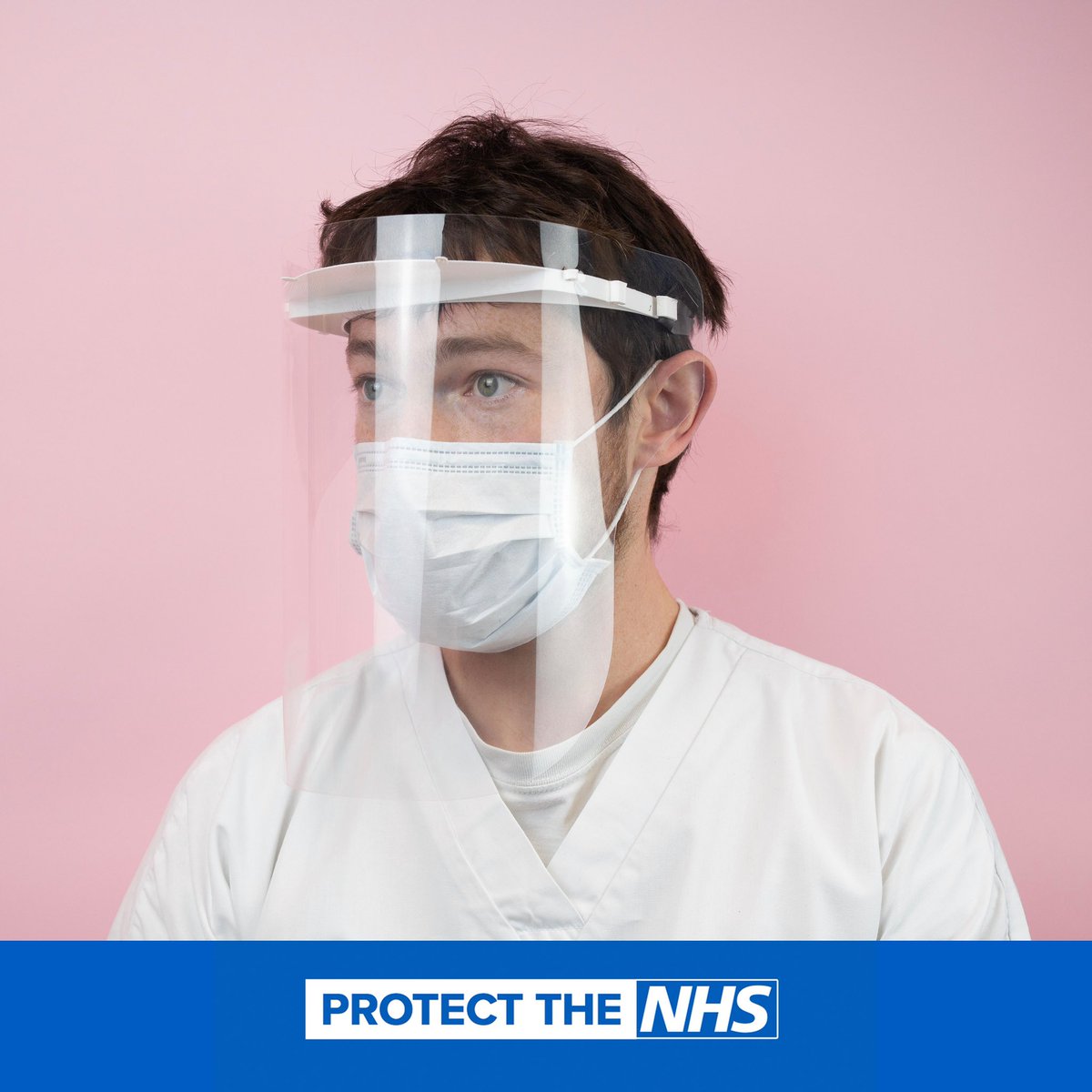 batchworks_'s tweet photo. We have been working hard the last few days to develop the fastest 3D printed face shield to help frontline workers! Our light version takes 10min. Fully automated starting today at 1000/day rate.  Donation link in bio. #3Dprinting #COVID19 @cellule_studio https://t.co/Suv8hRVBFI https://t.co/zRwqFROvhz
