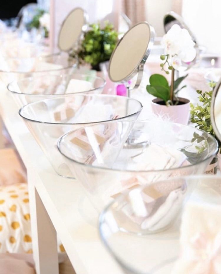 Need a #wedding planner that knows her stuff?? Contact Sam <a href="/EventfullyY0urs/">Eventfully Yours</a> she’s a legend