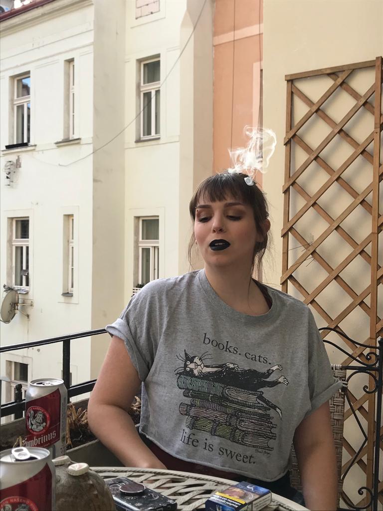 shitpostedlyf's tweet photo. You cant quaran-tame me hahaha justkiddingpleasestayinside https://t.co/Ra1pMdRW8p