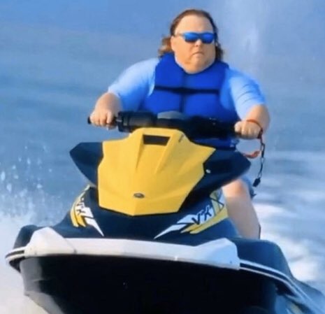 This guy is Eric Cartman in real life. Change my mind.

#TigerKing