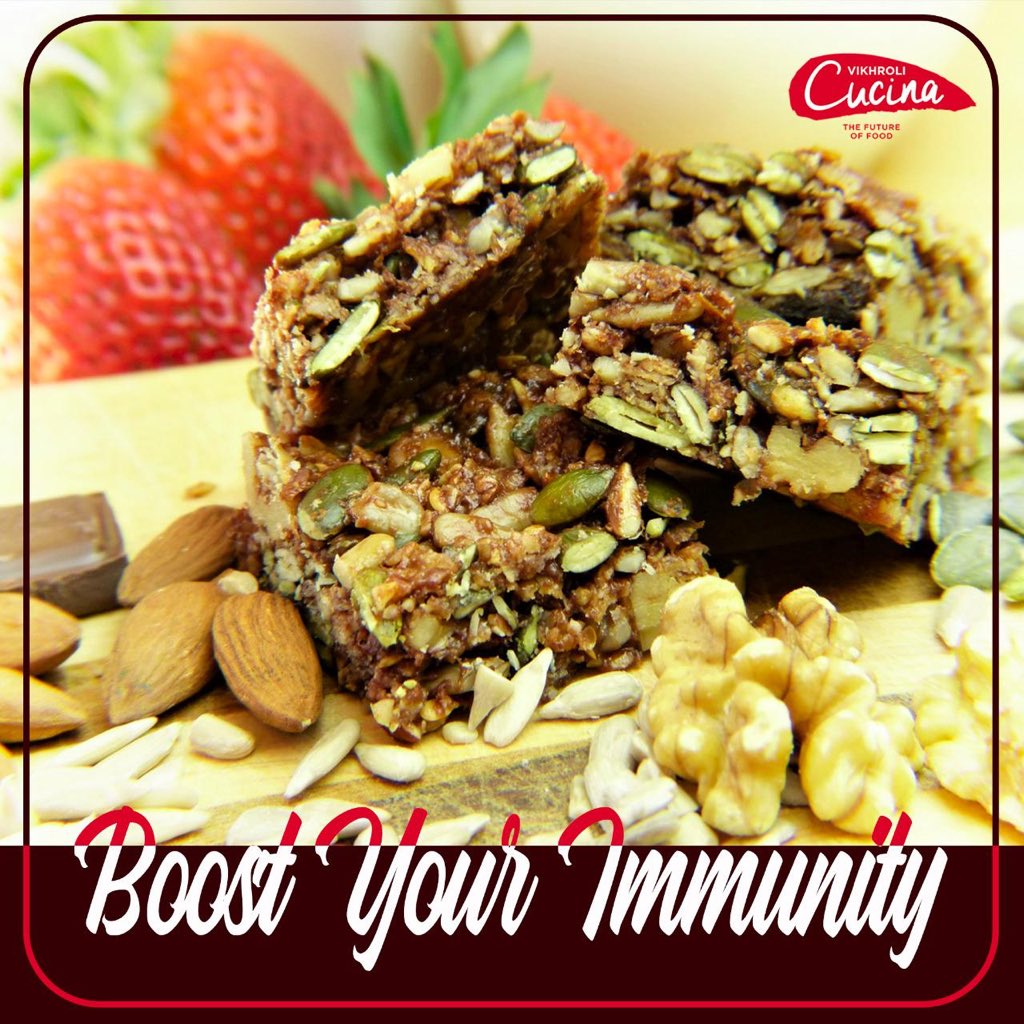 VikhroliCucina's tweet image. Energy bars – nutritious snack bars – come in several scrumptious options.

They provide instant energy and are rich in carbohydrates, vitamins and minerals. But why opt for shop-bought bars when you can make one at home?

bit.ly/2yfz3Do

#VikhroliCucina #food #energy