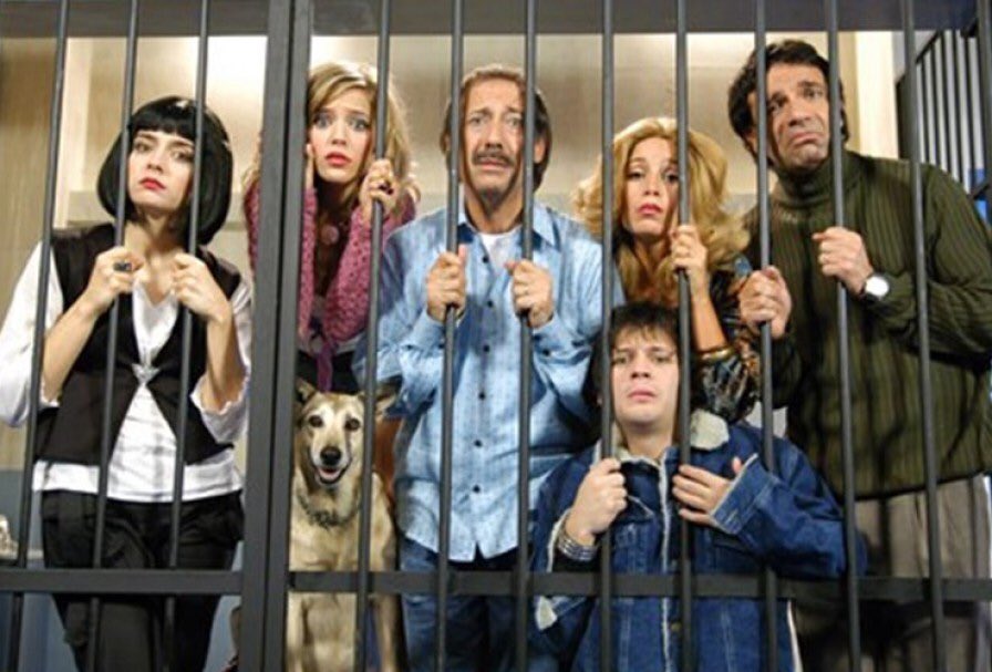 BarbiCorvalan's tweet photo. #Cuarentena as #CasadosConHijos [ABRO HILO] https://t.co/FNntYbhhvG