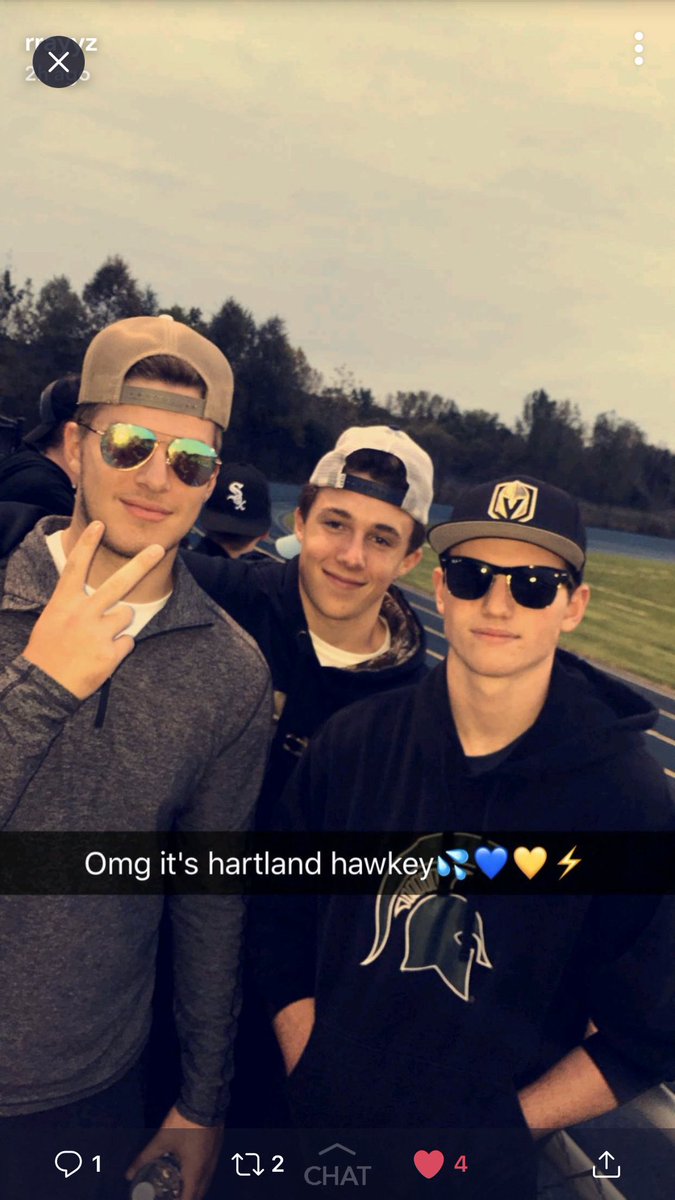 rebleswinger15's tweet image. BIIIIG Happy birthday to my brother @Tulpa18 Can’t wait to see you after this quarantine 😉😍❤️ #19 #StateChamp #TwoTimer