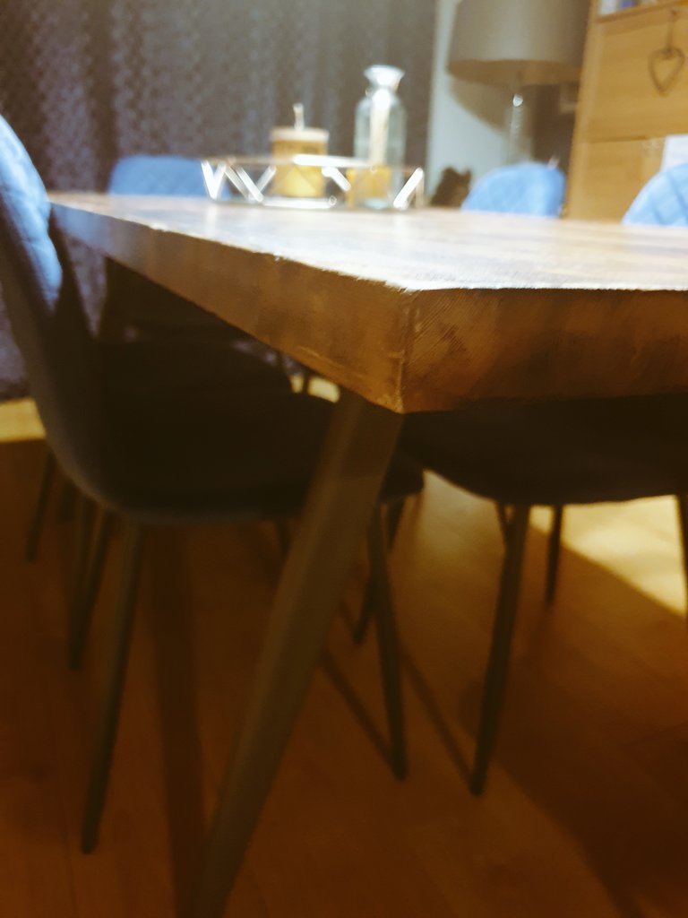 Its amazing what you can achieve  with a little bit of imagination  and a purchase from @CT_Furniture
Solid pine table top recently  purchased from @ct_newcastle . Scorched with heat gun, waxed and industrial  legs added.
#SaveOurSector 
#EveryDayCounts 
#restoredfurniture