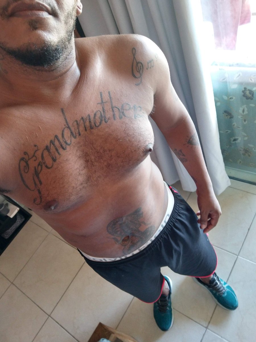 Marcozein8's tweet photo. Sorry! #boy #gay #boyswillbeboys #glsb #caiçara https://t.co/acDhuXuRuS