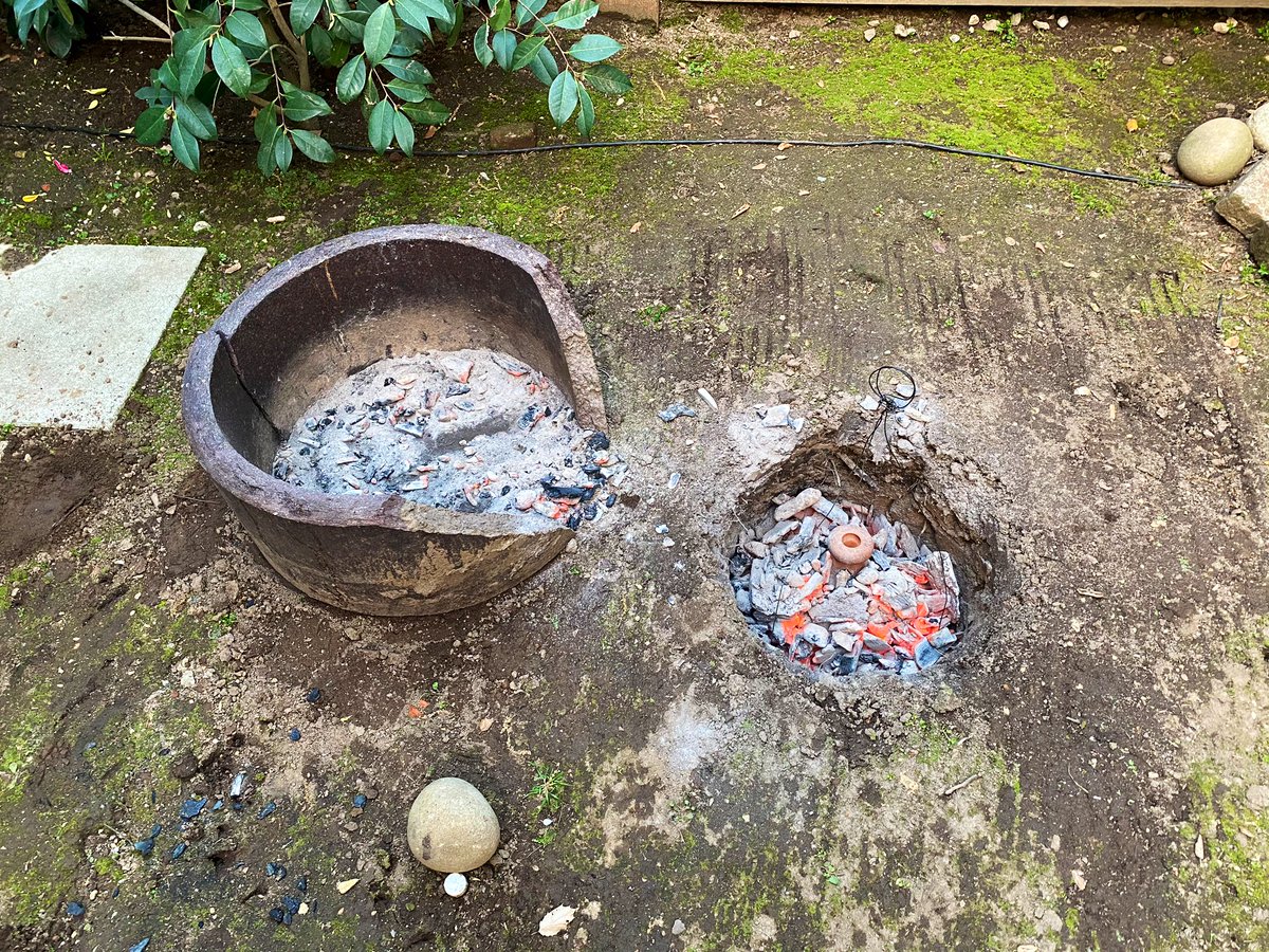 It’s good I grew up in the middle of nowhere and am a low-grade pyromanic. The combination of having to make quality wholemeal sourdough, and a good fire, with the timing lining up after several hours, is a trick. The Egyptians were quite sophisticated. Note the ideal 280C temp.