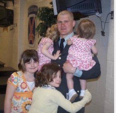 pjhanoi's tweet photo. Dear Sen Sanders. Please Help. The VA violated the relief bill and their policy withholding 100% of Disabled Vetersns income. I became disabled in the VTARNG in Afghanistan. My family of 8 is without income for April #Sanders #BernieForPresident #VA #BernieSanders #VTARNG https://t.co/bEM8Fte7Pa