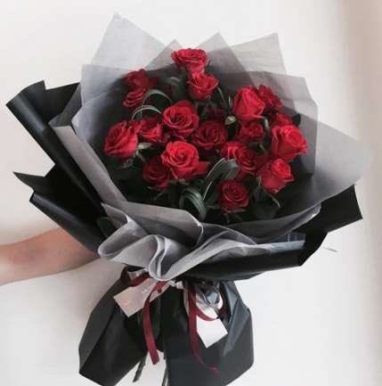 Kol vamps to the attic and he leaves them out side her door with a note just inside.
“To my darling girlfriend theses are for you because I love you so much love for ever your kol” 
<a href="/witch_davina/">Davina The Witch</a>